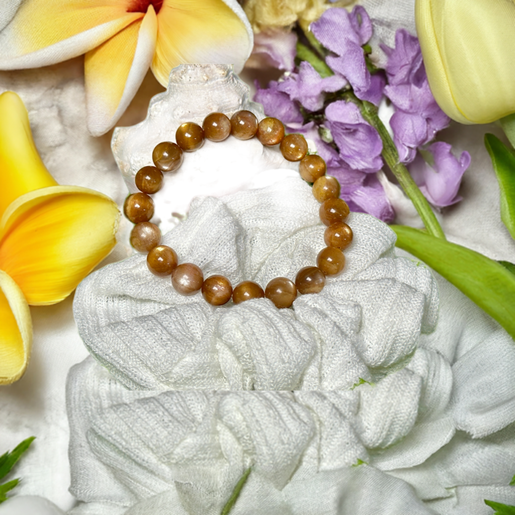 Twinkling Universe Peach Moonstone Bracelet